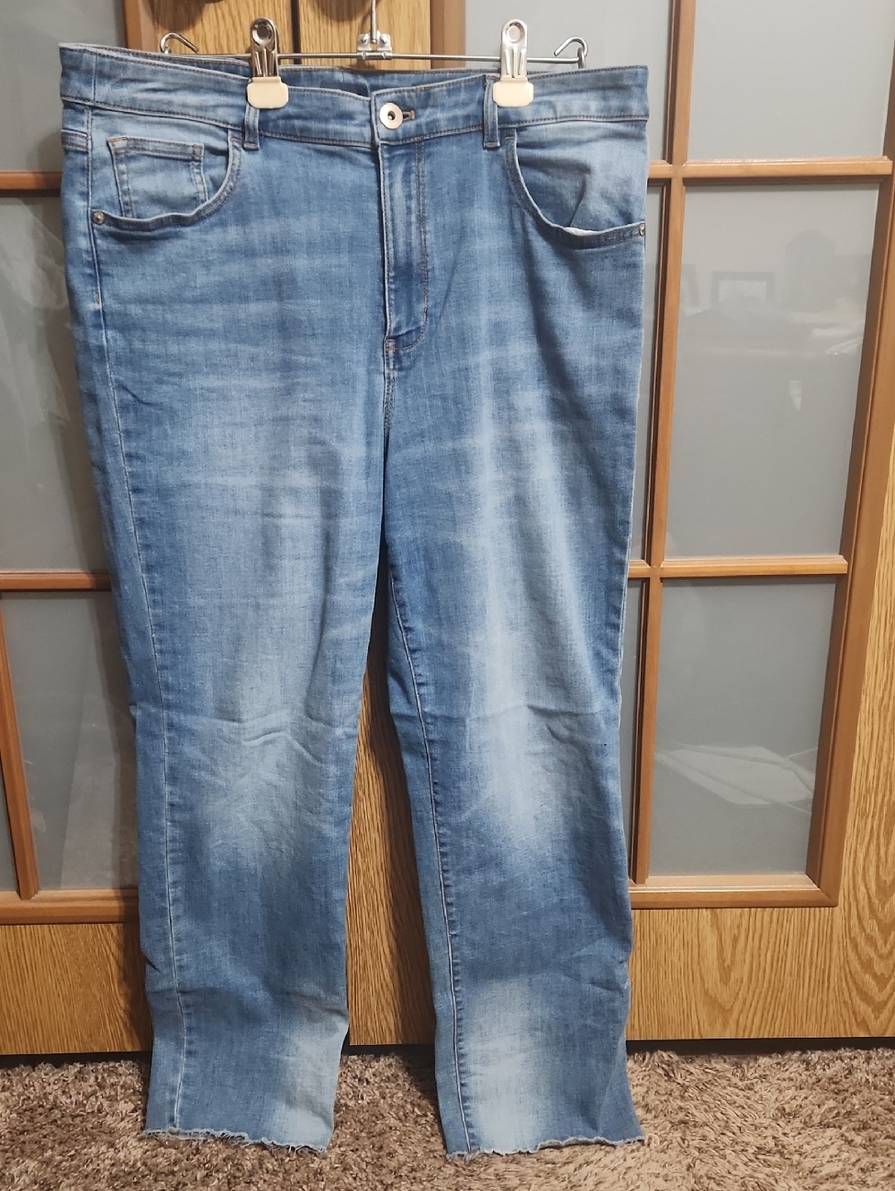 J. Jill Denim High-Rise Straight Leg Jeans in Light Blue With Frayed Hem Size 14